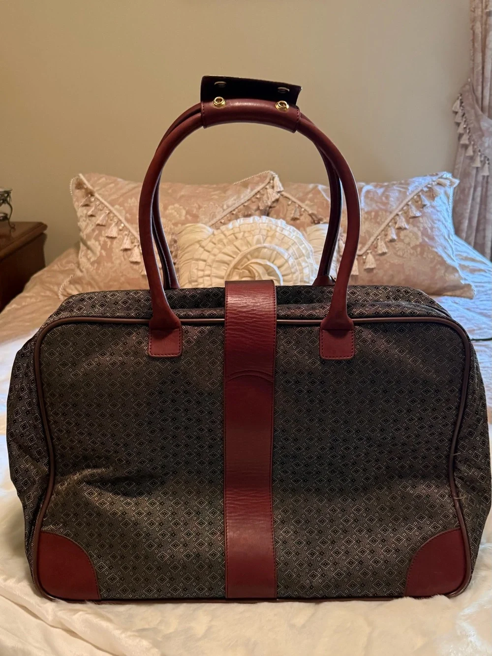 Vintage Hartmann Diamond Wings Leather Trim Travel Tote Weekender Duffel Bag
